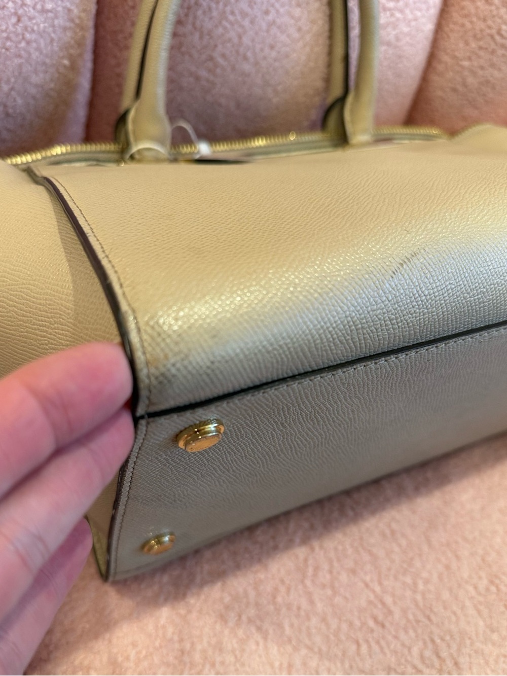 Henri Bendel Cream Satchel - Picture 13 of 15